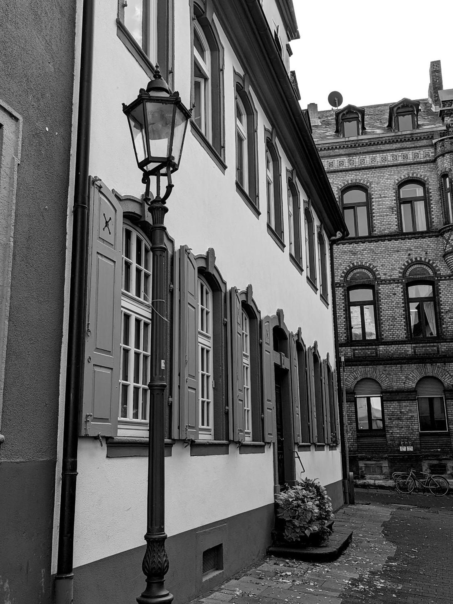 Iii Rhein Charme Gemuetlichkeit, Style & Geschichte Bei Katrin Und Familie Iii Koblenz (Rhineland-Palatinate)